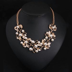 gold and pearl leaf necklace