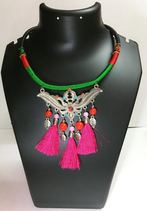 QUILEUTE PINK TASSEL NECKLACE