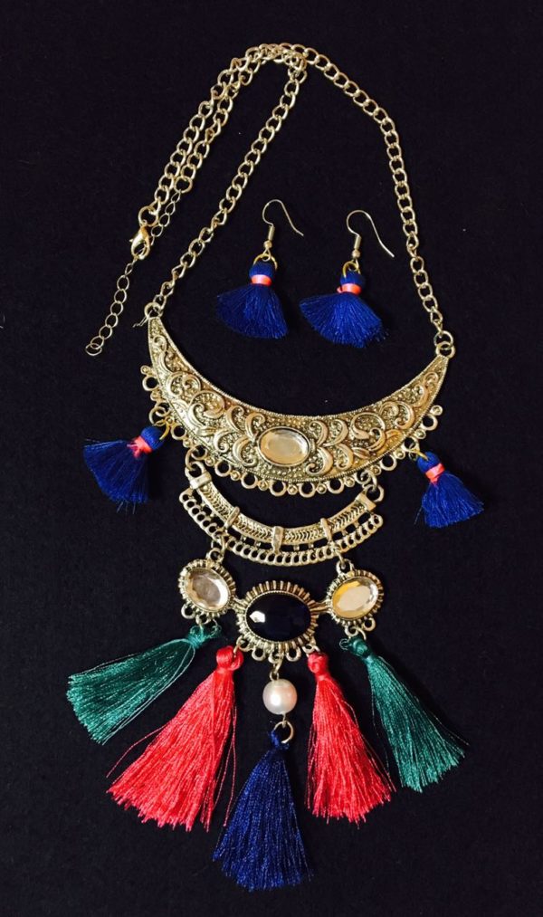 ZINAYA TASSEL JEWELRY SET